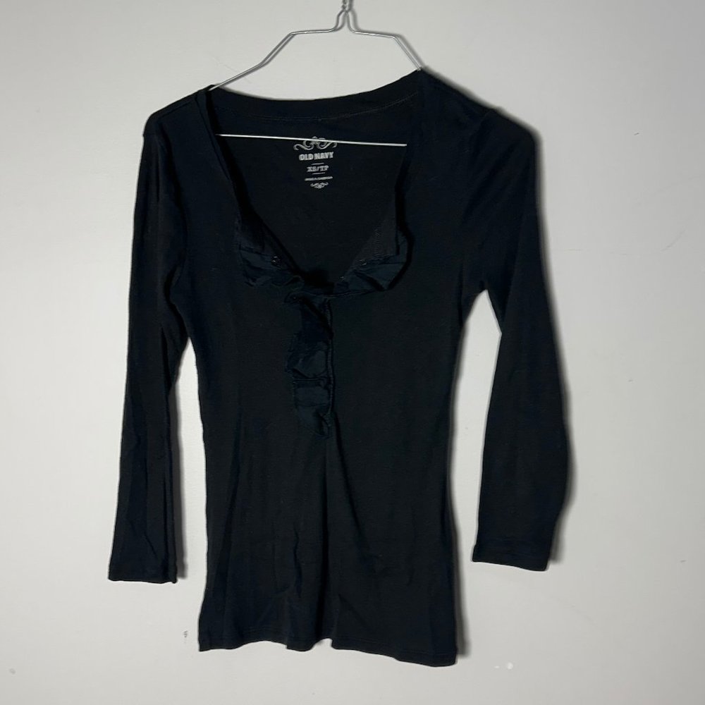 EUC Womens Juniors Old Navy Black Long Sleeve Shirt Top XS Ruffle Neck EO